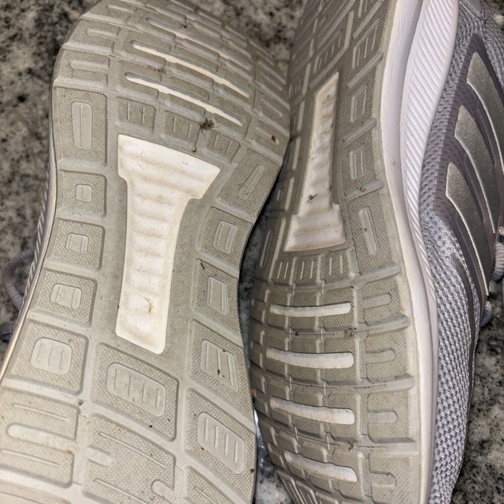Adidas Women’s Sneakers Sz 8.5 - Picture 4 of 13